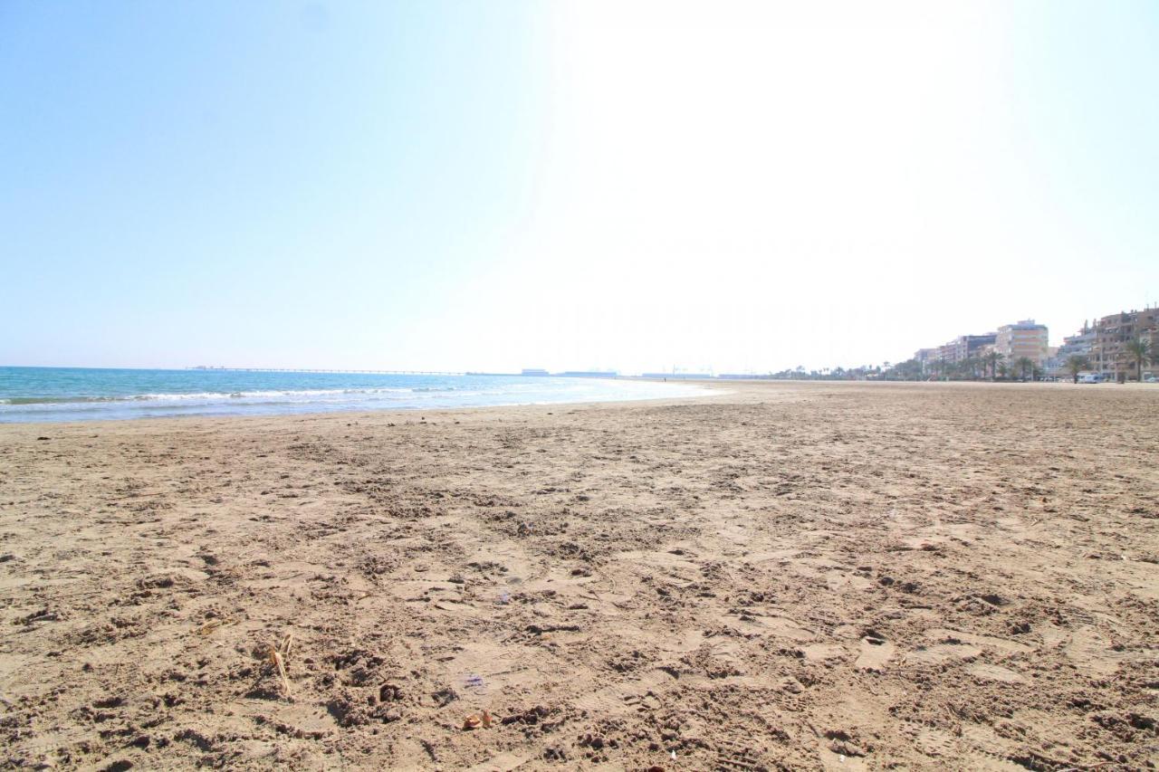 Global Properties, Apartamento En Primera Linea, Playa Пуэтро-де-Сагунто Экстерьер фото